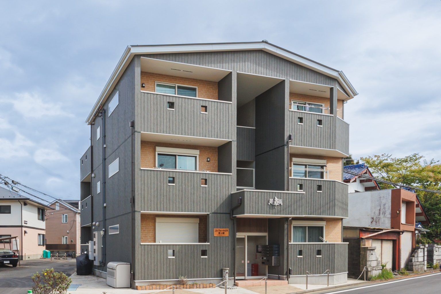 神奈川県茅ヶ崎市56.69坪のアパート