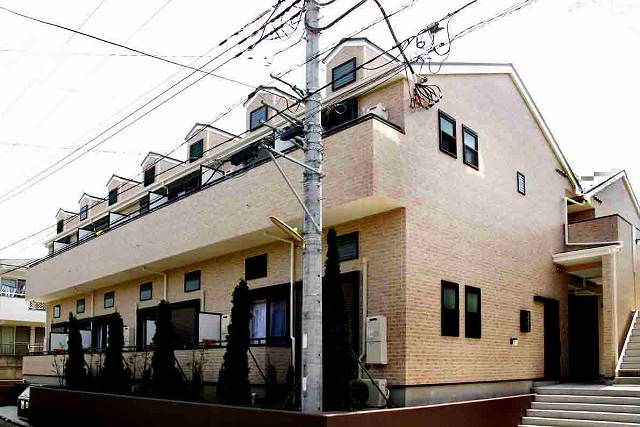 藤沢市亀井野のアパート